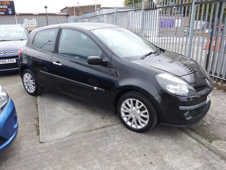 RENAULT CLIO 1.5 dCi Dynamique S